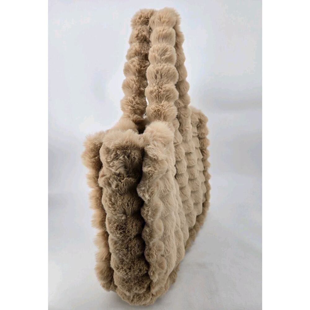 Minky Couture Blanket Annie Ripple Ecru Beige Faux Fur Large Tote Weekender Bag - Picture 3 of 11